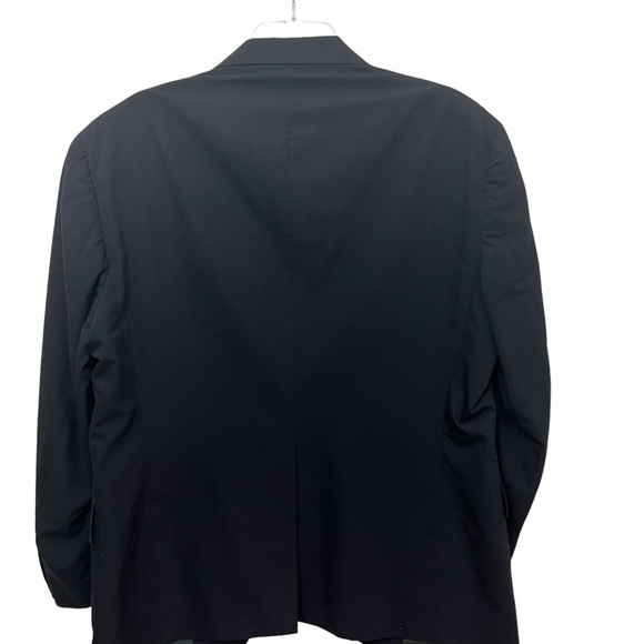 L L Bean mens blazer with gold buttons size 42R imported fabrics. - Picture 4 of 9